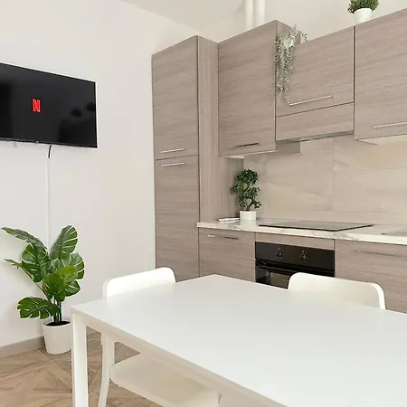Villa Laura Apartments
